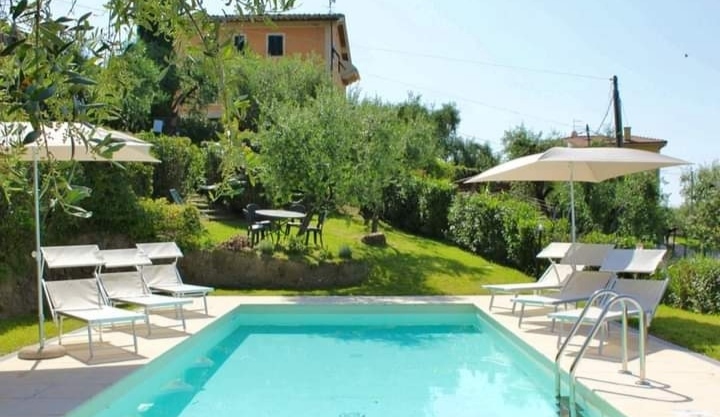 Vendita RUSTICO a CAPANNORI in ESCLUSIVA