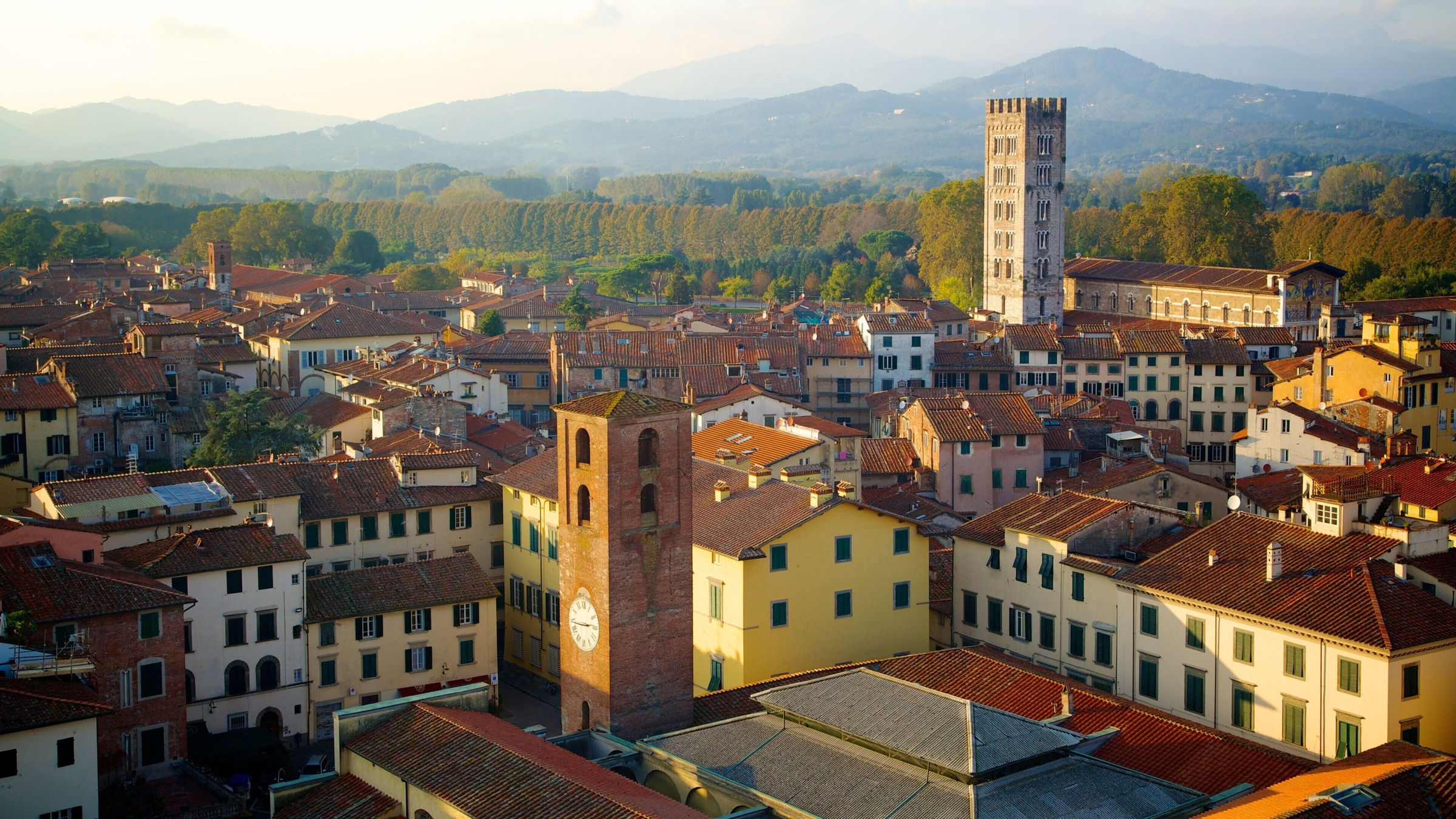 Veduta del centro storico di Lucca
