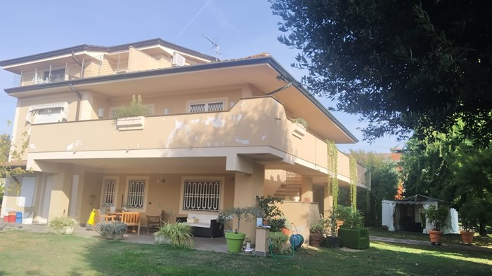 Villa in vendita a Capannori — foto 1